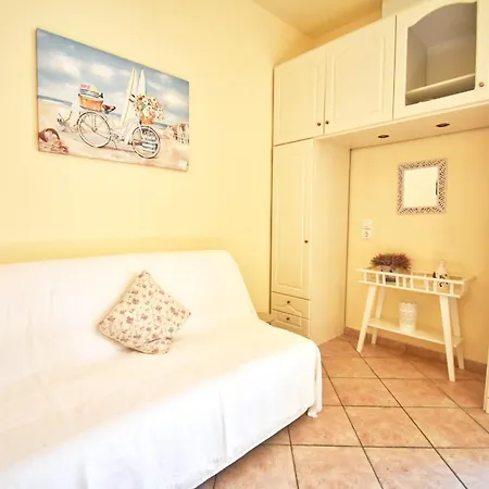 Mariastella Agios Gordios 2 * Agios Gordios (Corfu)